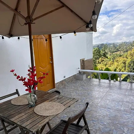 Cabanas Con Jacuzzi Y Chimenea - Casa Floral, Marinilla Exterior photo