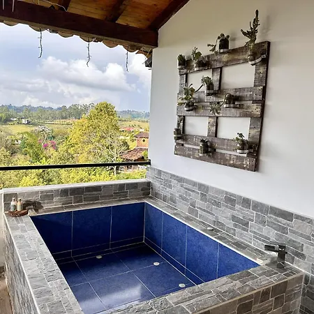 Cabanas Con Jacuzzi Y Chimenea - Casa Floral, Marinilla Exterior photo